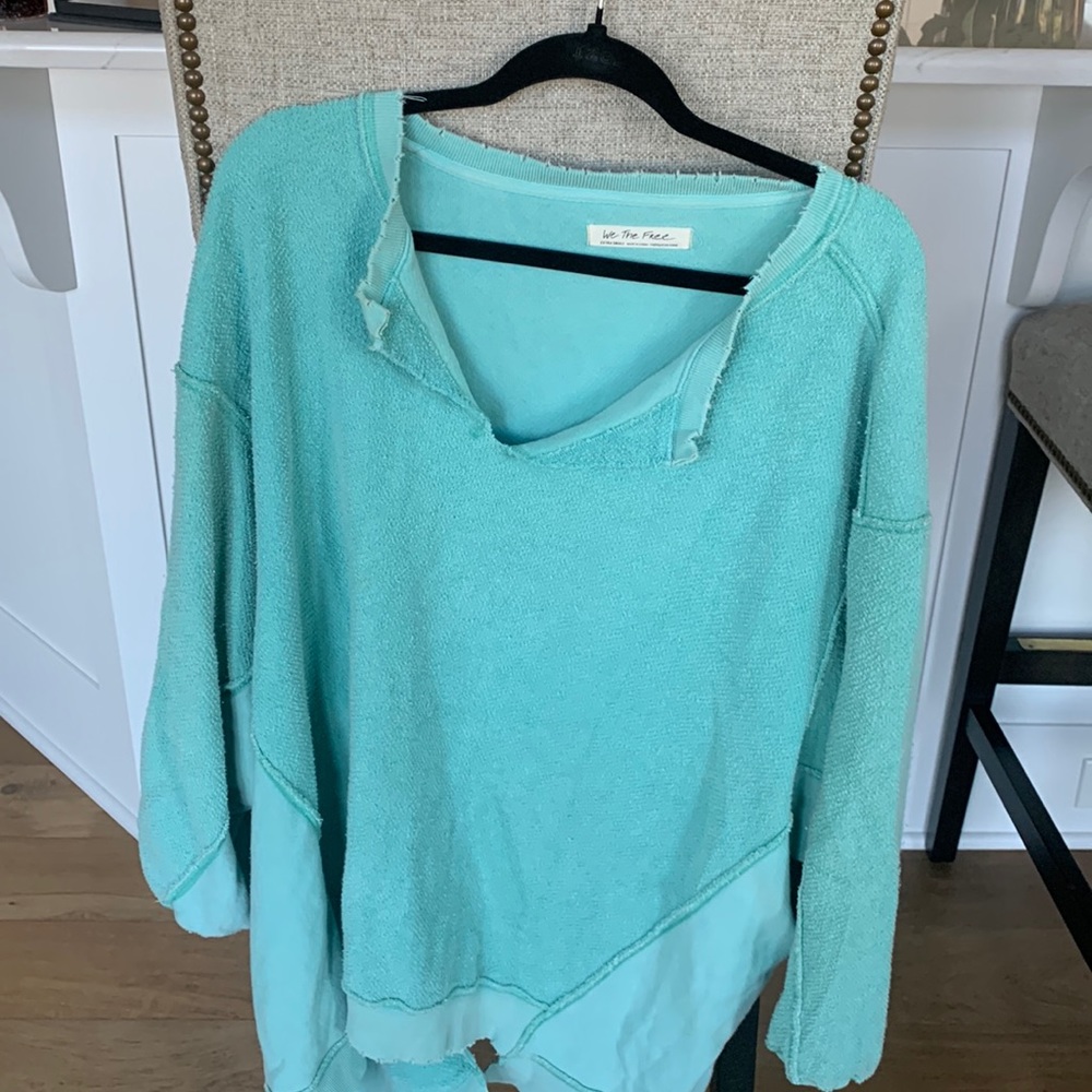 Free People XS sweatshirt. Oversized fit